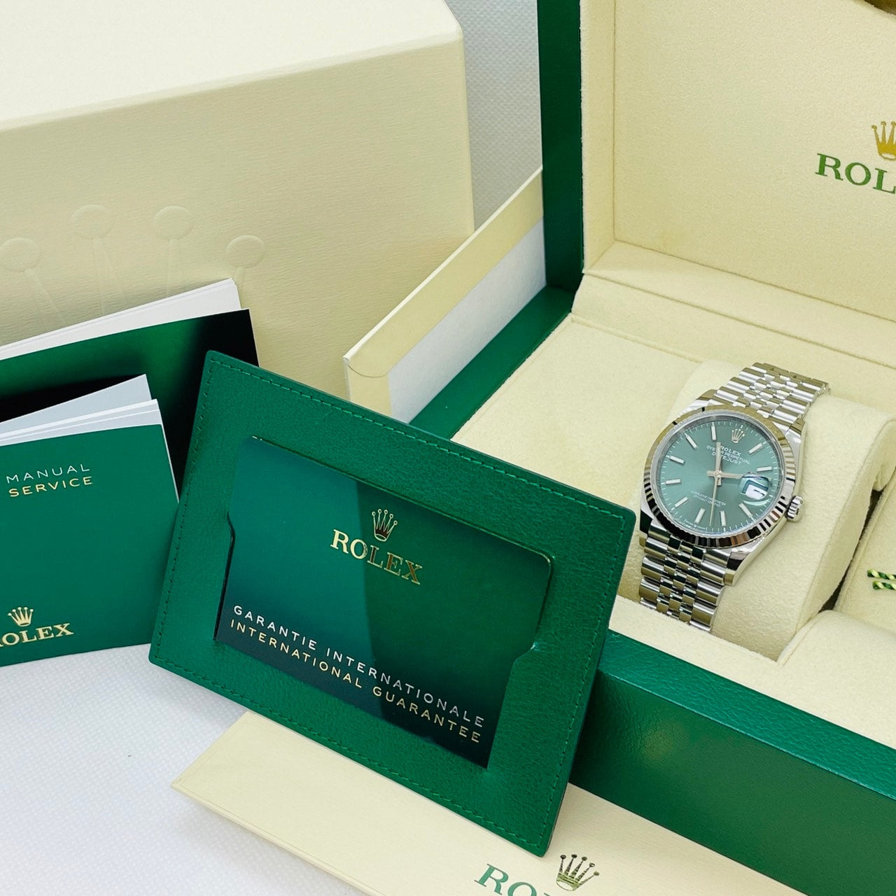 Pre-Owned Rolex Datejust 126234 Mint Green
