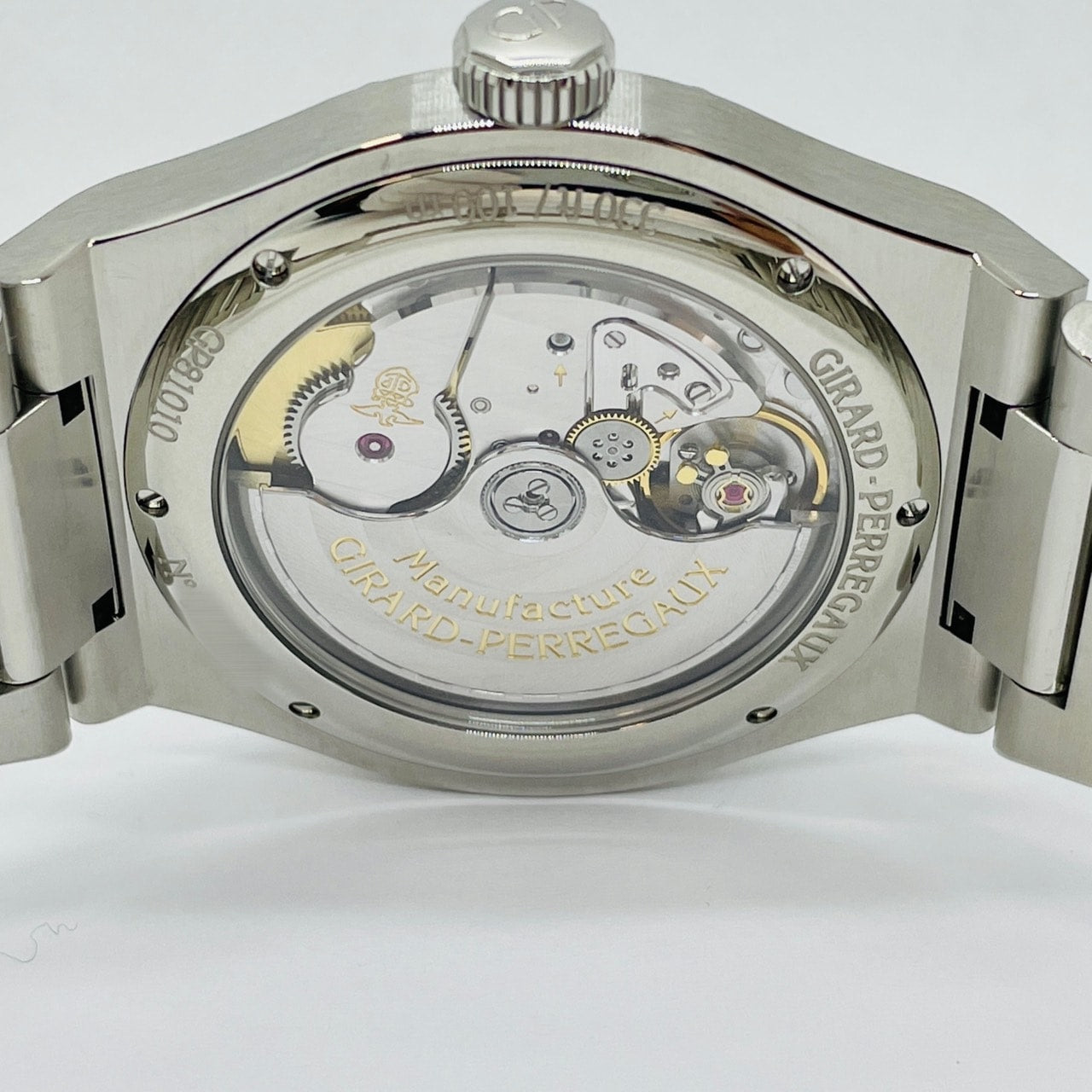 二手Girard Perregaux Lorraart Black 81010-11-634-11A