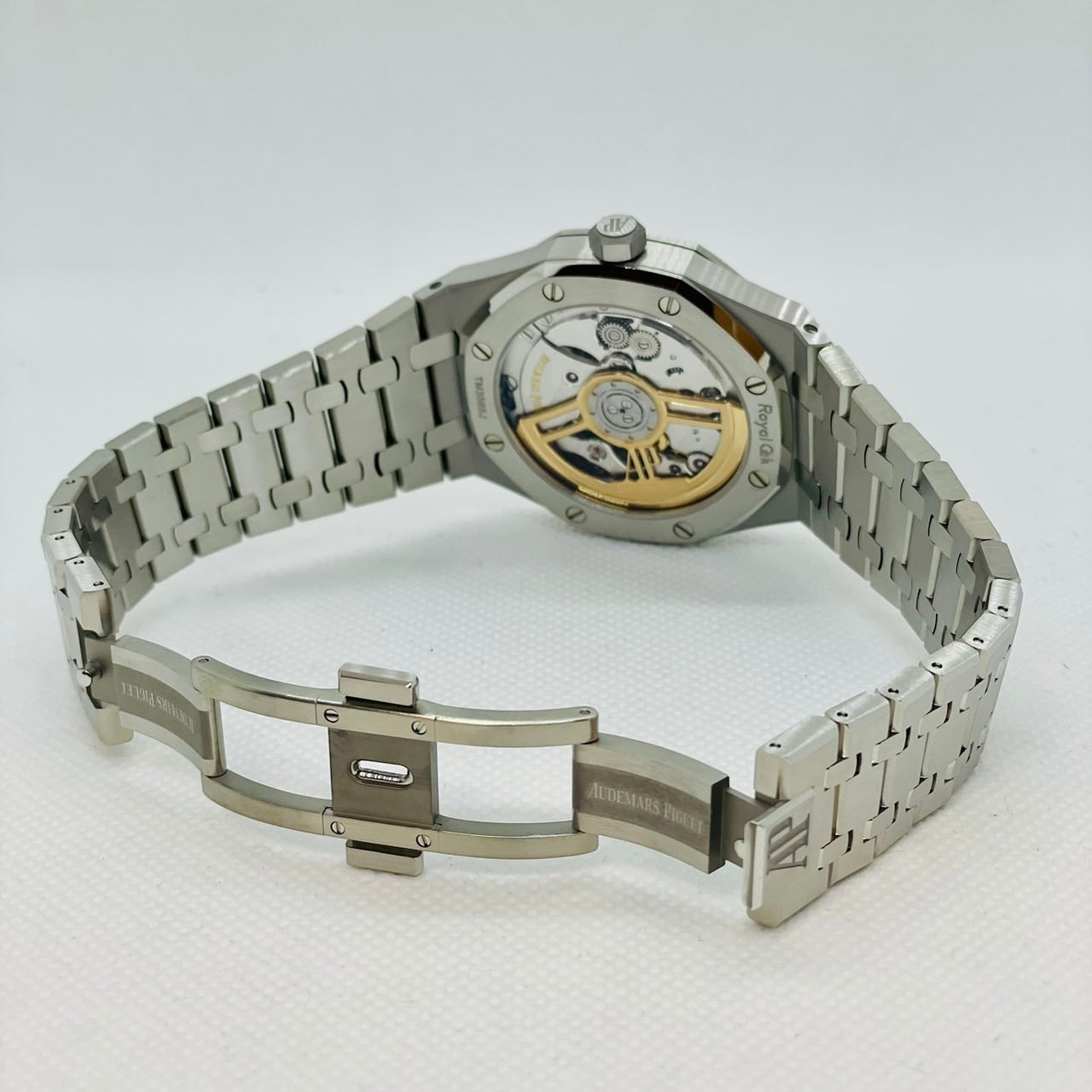 사전 소유의 Audemars Piguet Royal Oak Black 15500st.oo.1220st.03