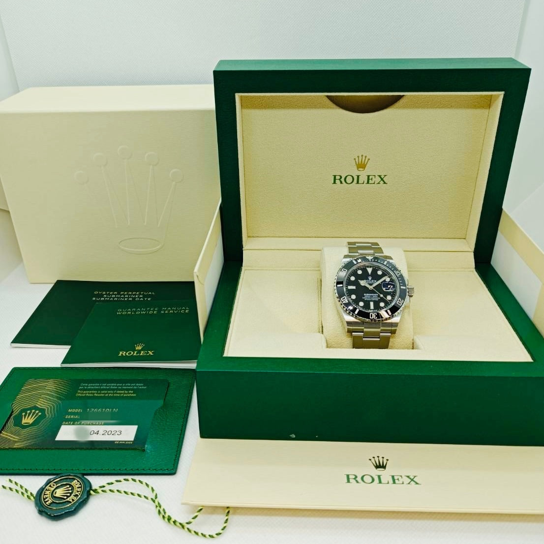 Pre-Owned Rolex Submariner Date 126610LN Black