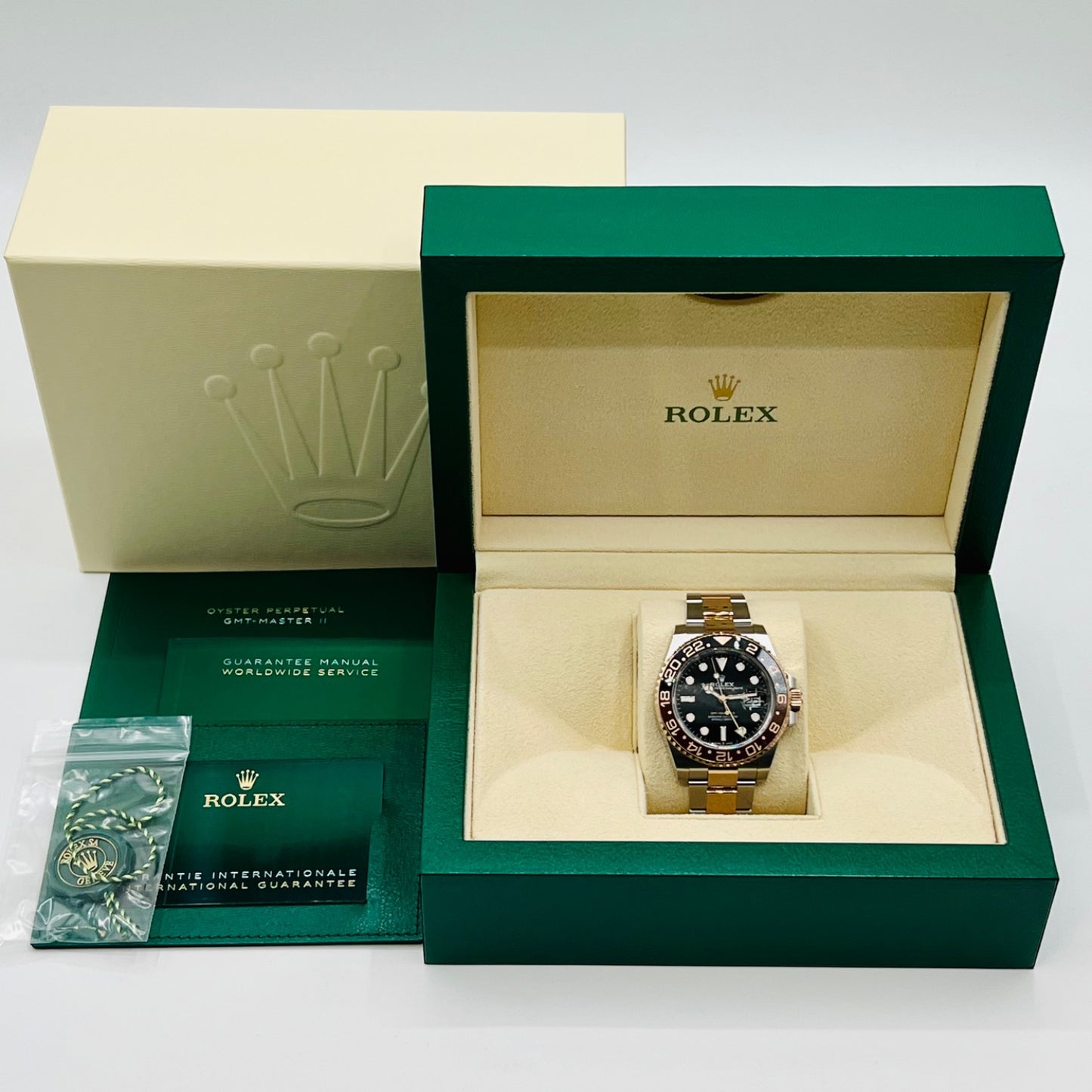 롤렉스 GMT 마스터 II 126711CHNR Black 40mm