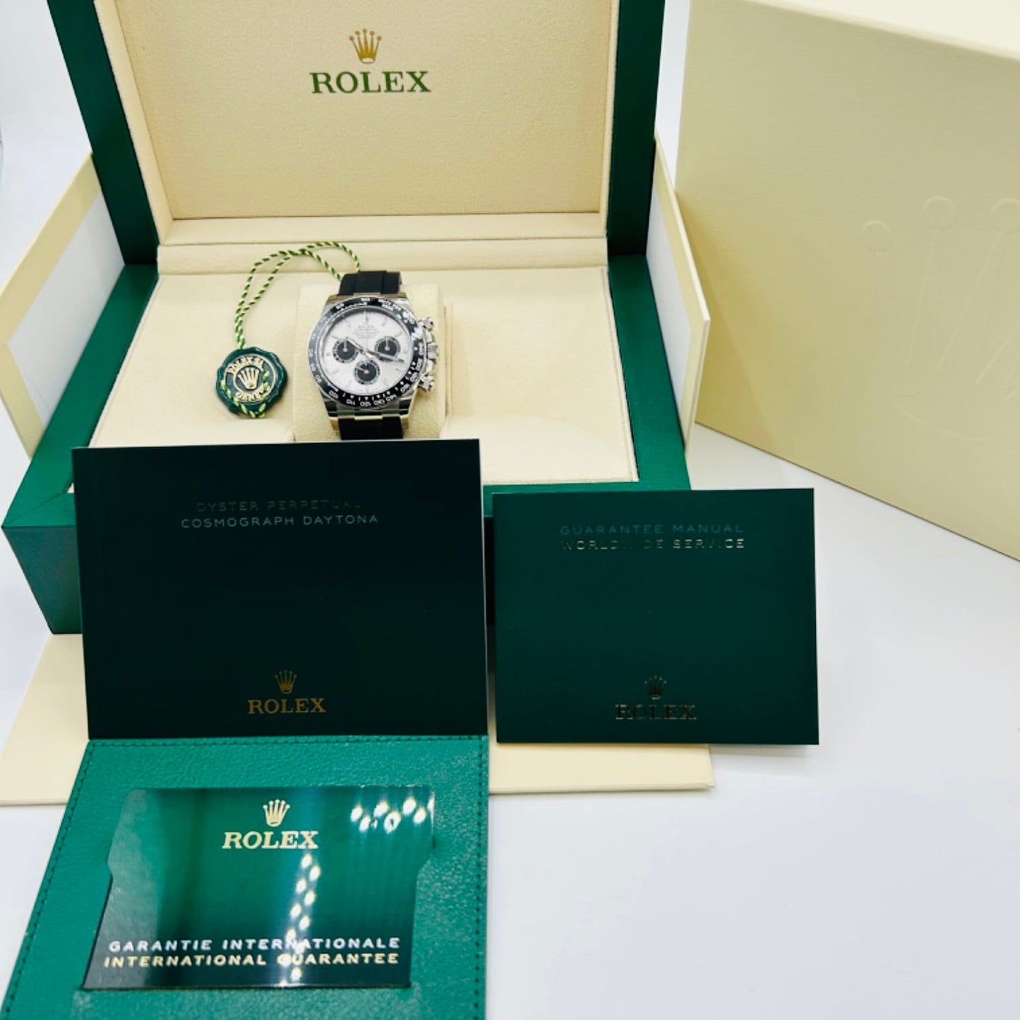 【2023年新作】ロレックス デイトナ 126519LN スチール&ブライトブラック 40mm