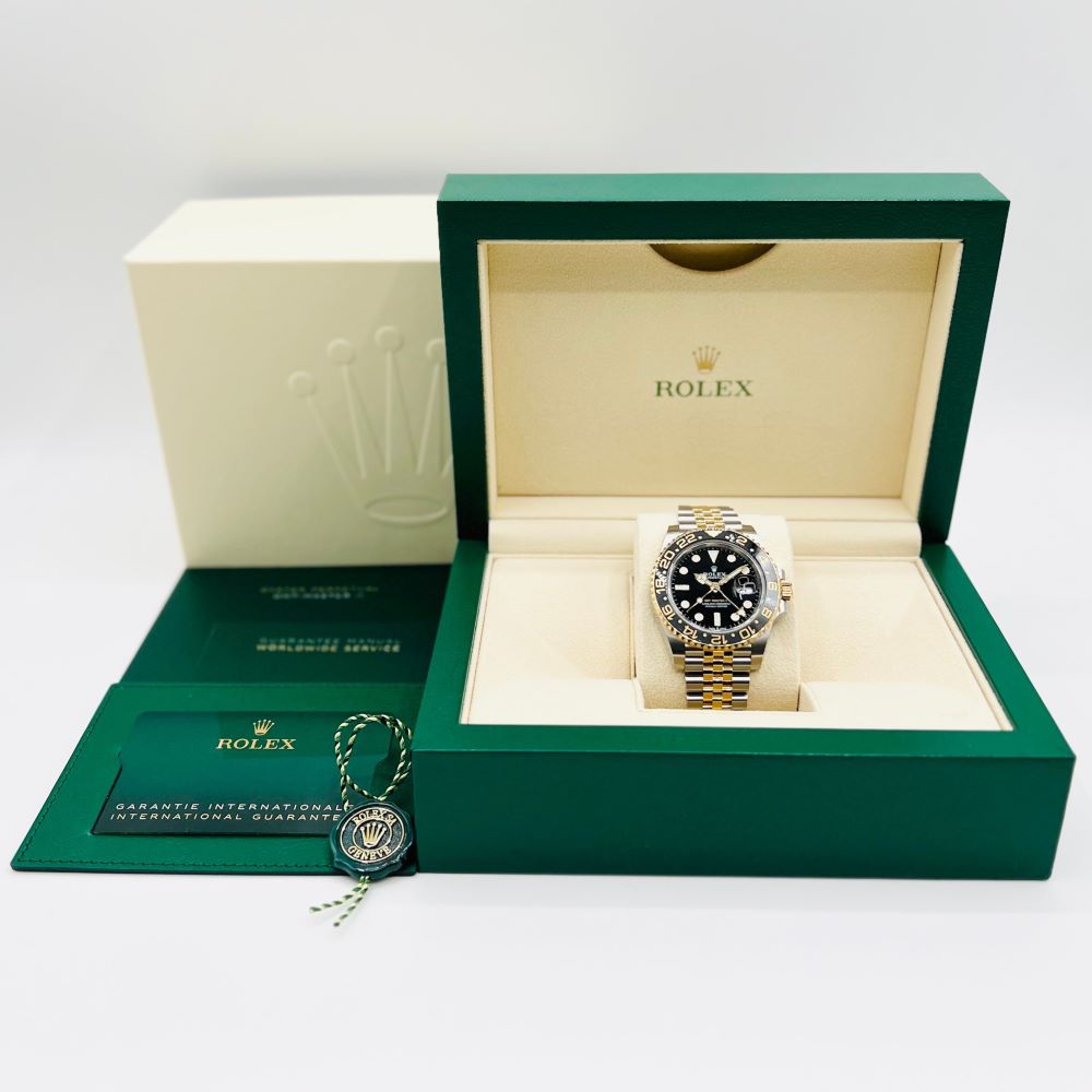 롤렉스 GMT 마스터 II 126713GRNR 40mm