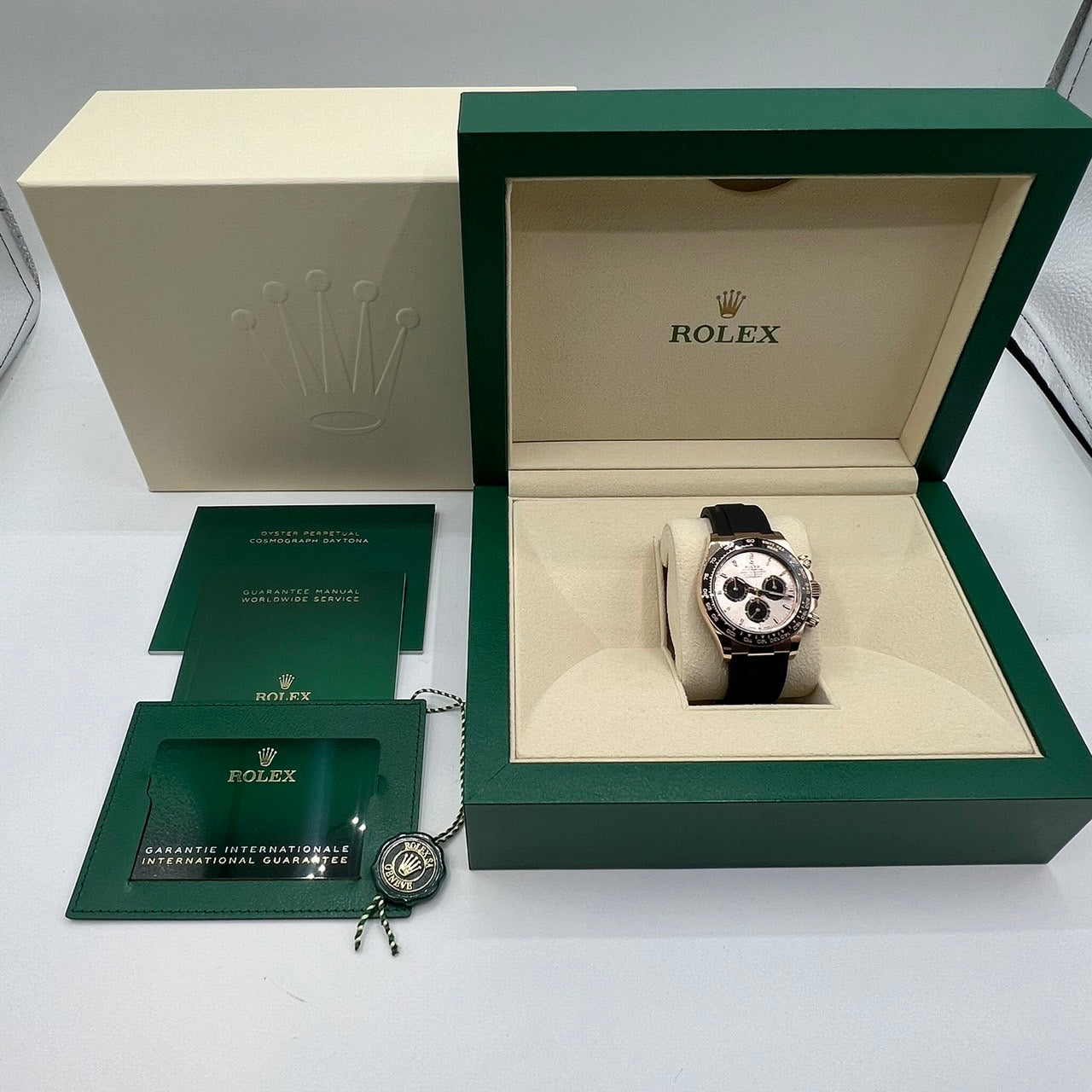 Rolex Daytona 126515LN Sundust & Black 40mm