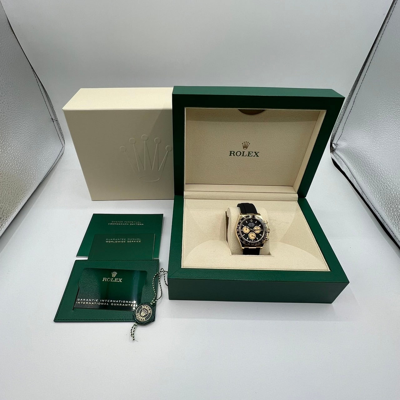 劳力士 Daytona 126518LN 黑色和香槟色 40 毫米