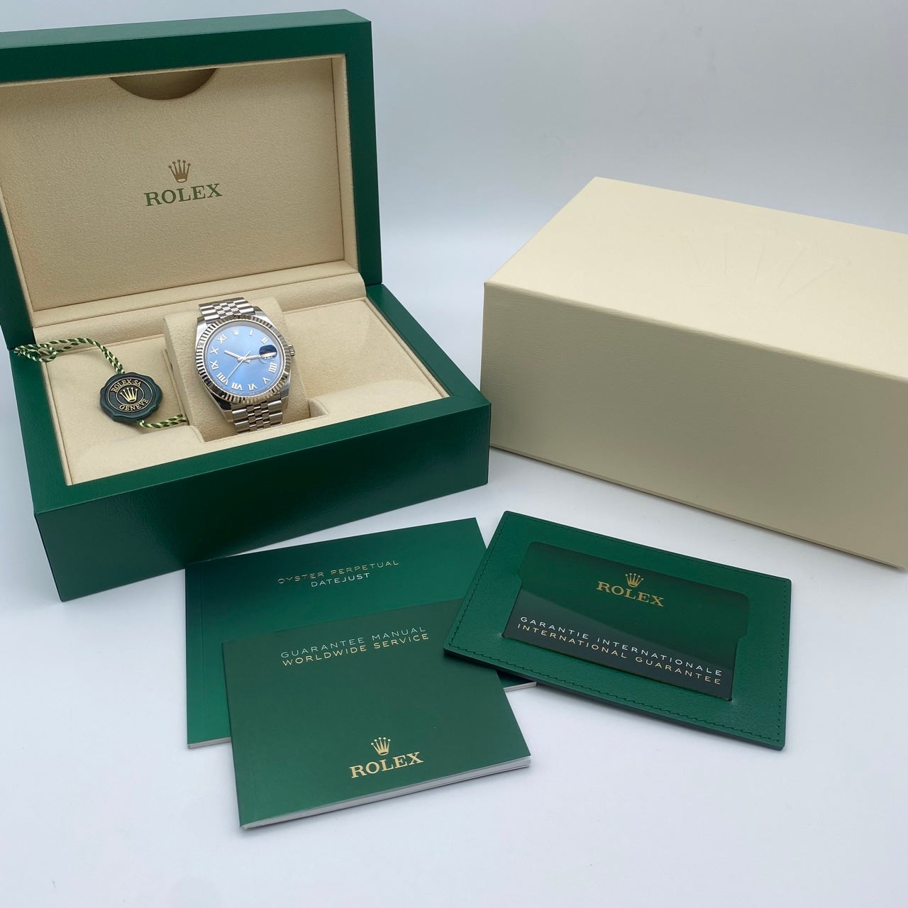 プレオウンド ロレックス デイトジャスト 126334 アズーロブルー ジュビリーブレス 41mm