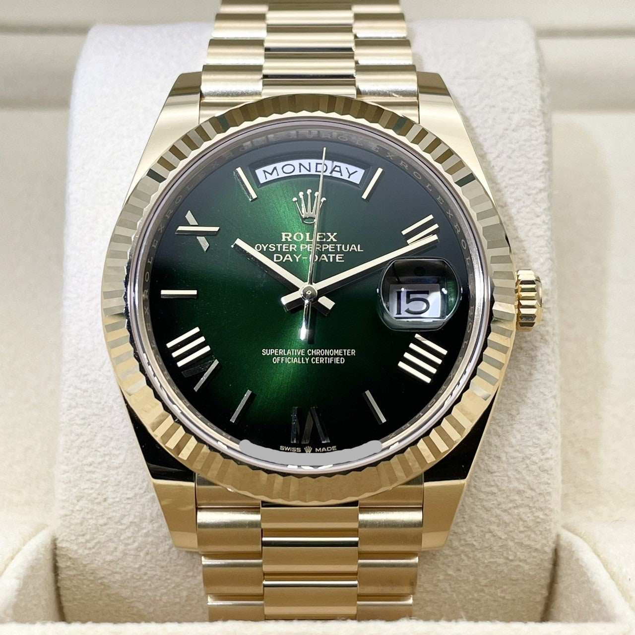 プレオウンド ロレックス デイデイト 228238 グリーンオンブレ プレジデントブレスレット 40mm