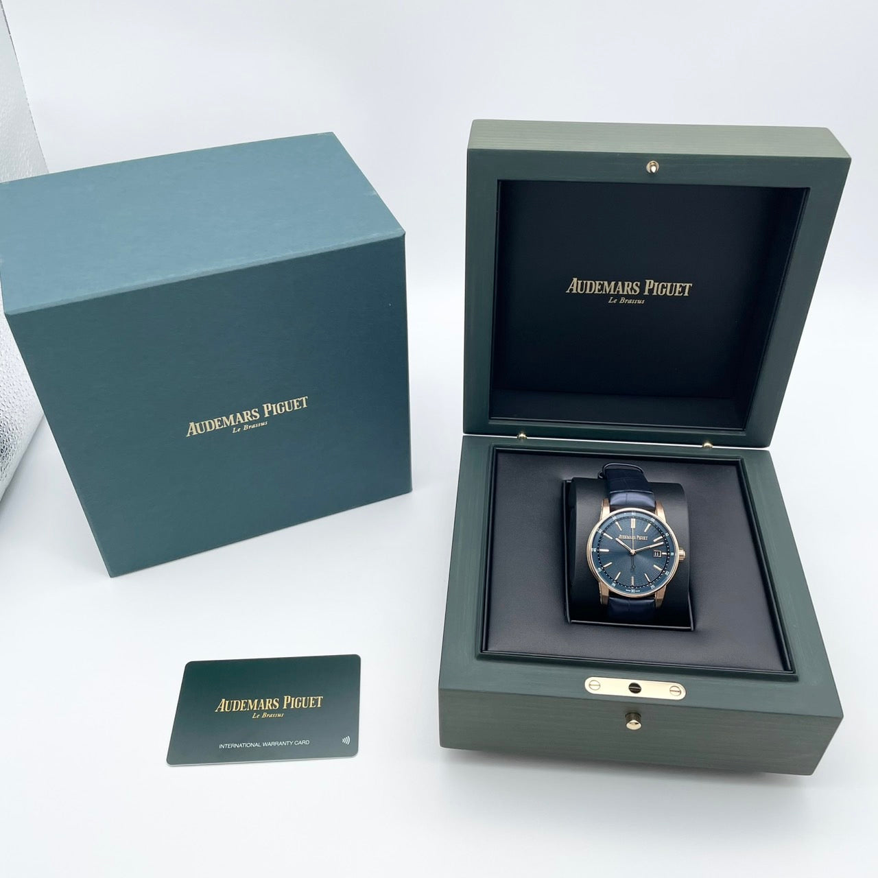 Pre-Owned Audemars Piguet CODE 11.59 by Audemars Piguet Automatic 77410OR.OO.A342CR.01 Night Blue 38mm