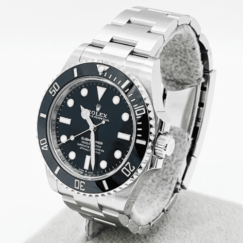 Pre-Owned Rolex Submariner Non-Date 124060 Black