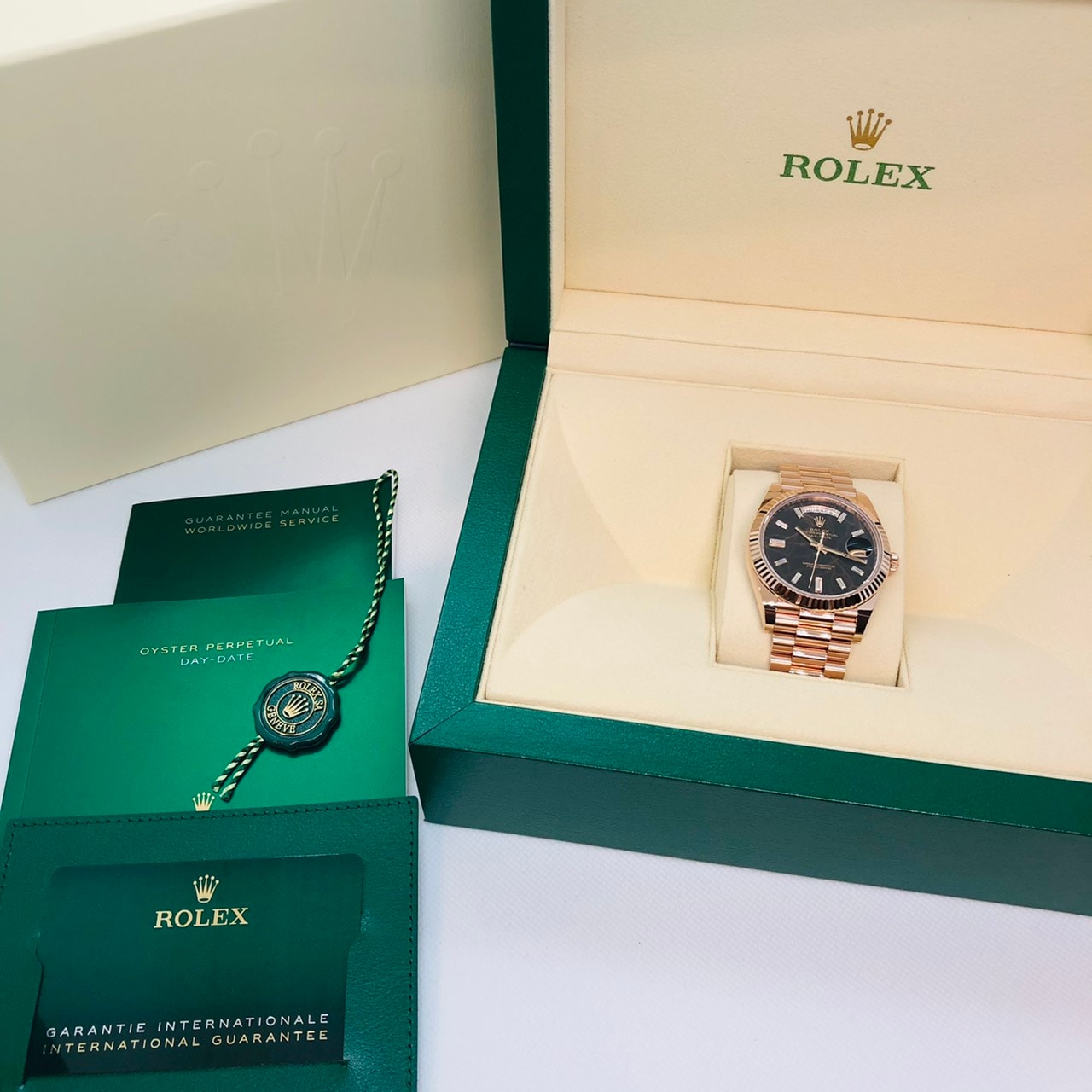 Pre-Owned Rolex Day Date 228235 Eisen Kiesel 10P Diamond