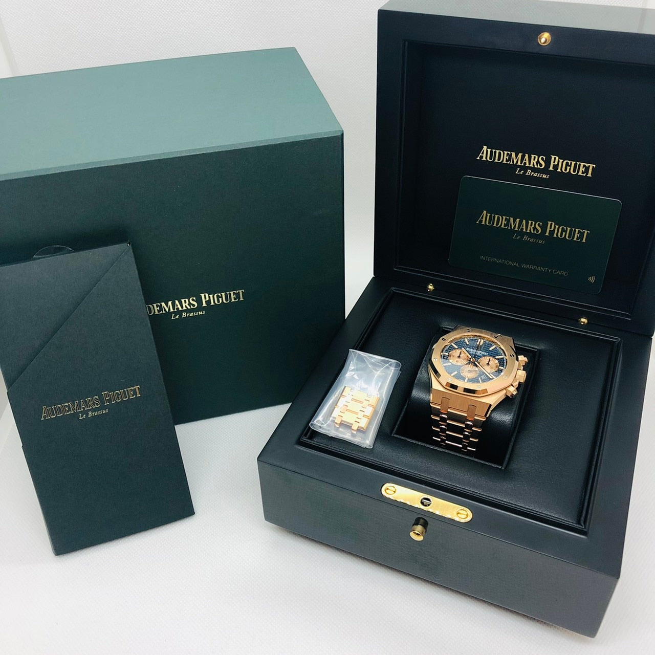 Pre-Owned Audemars Piguet Royal Oak Chronograph 26331OR.OO.1220OR.01