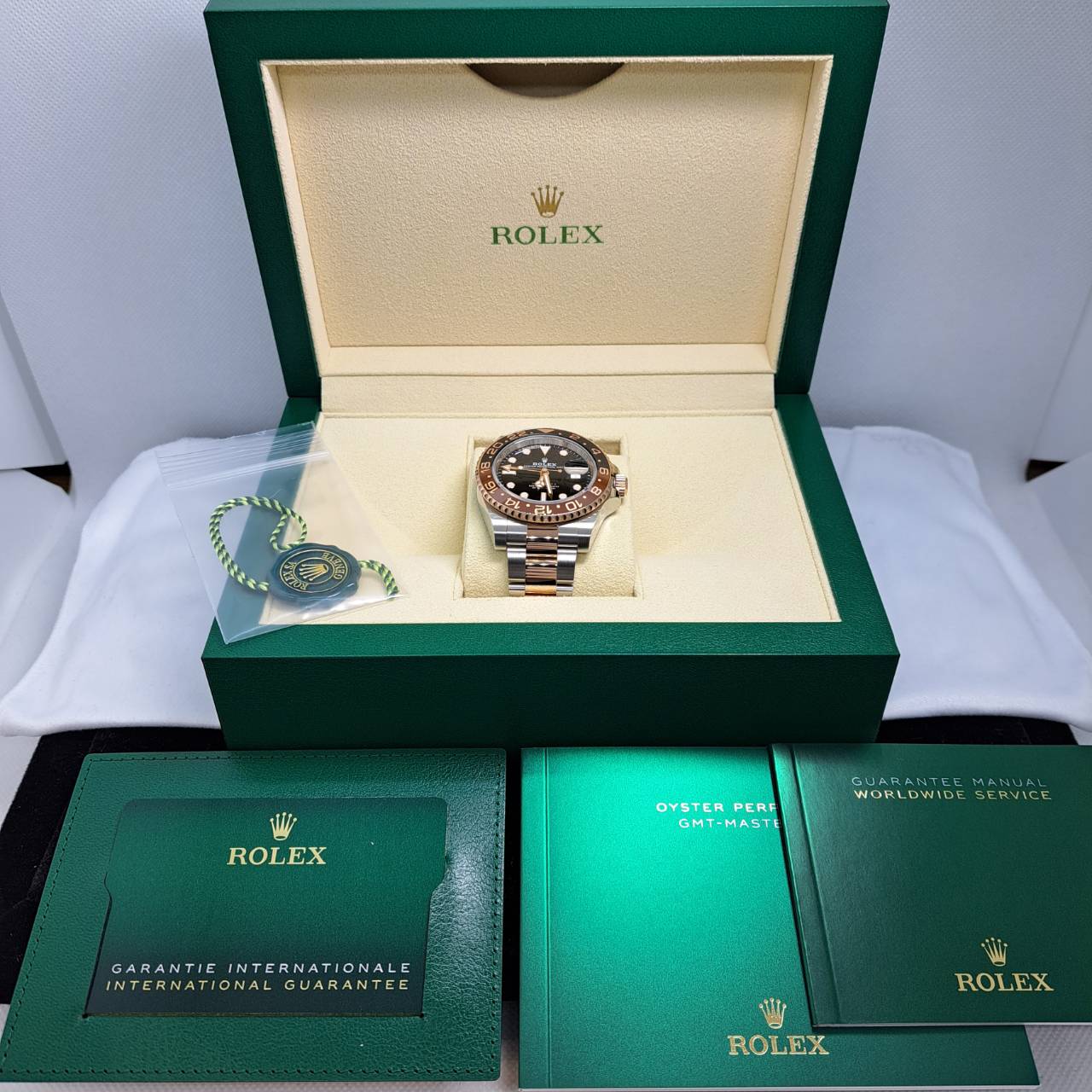 롤렉스 GMT 마스터 II 126711CHNR 굴 팔찌