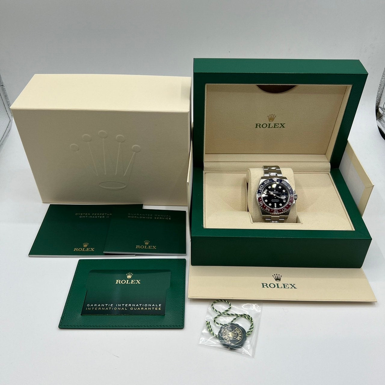 롤렉스 GMT 마스터 II 126710Blro 굴 팔찌 검은 펩시 40mm