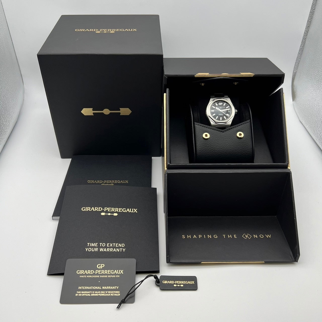 二手Girard Perregaux Lorraart Black 81010-11-634-11a 42mm