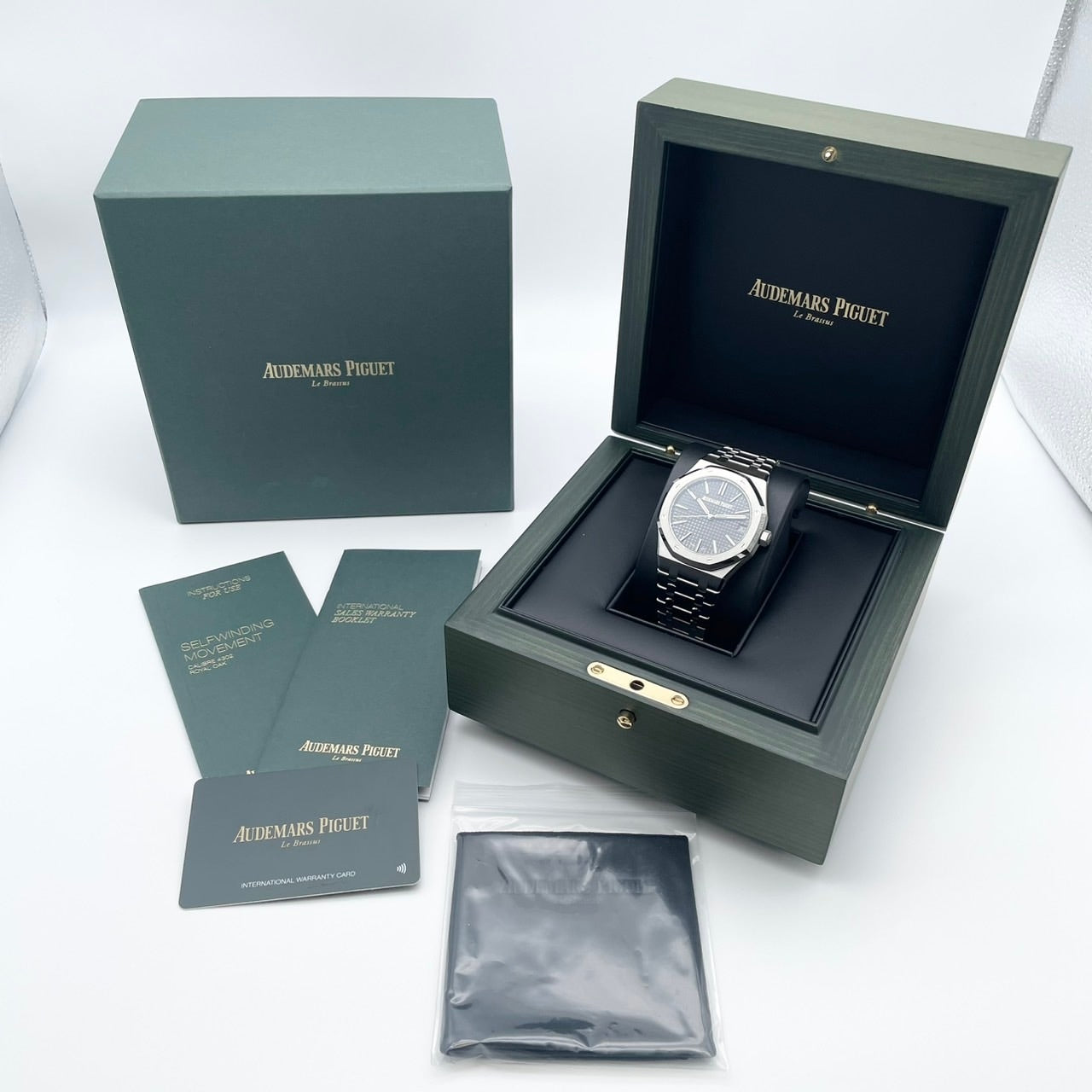 [50 주년 기념 로터 장착 모델! Audemars Piguet Royal Oak Grey 15510st.oo.1320st.05 41mm