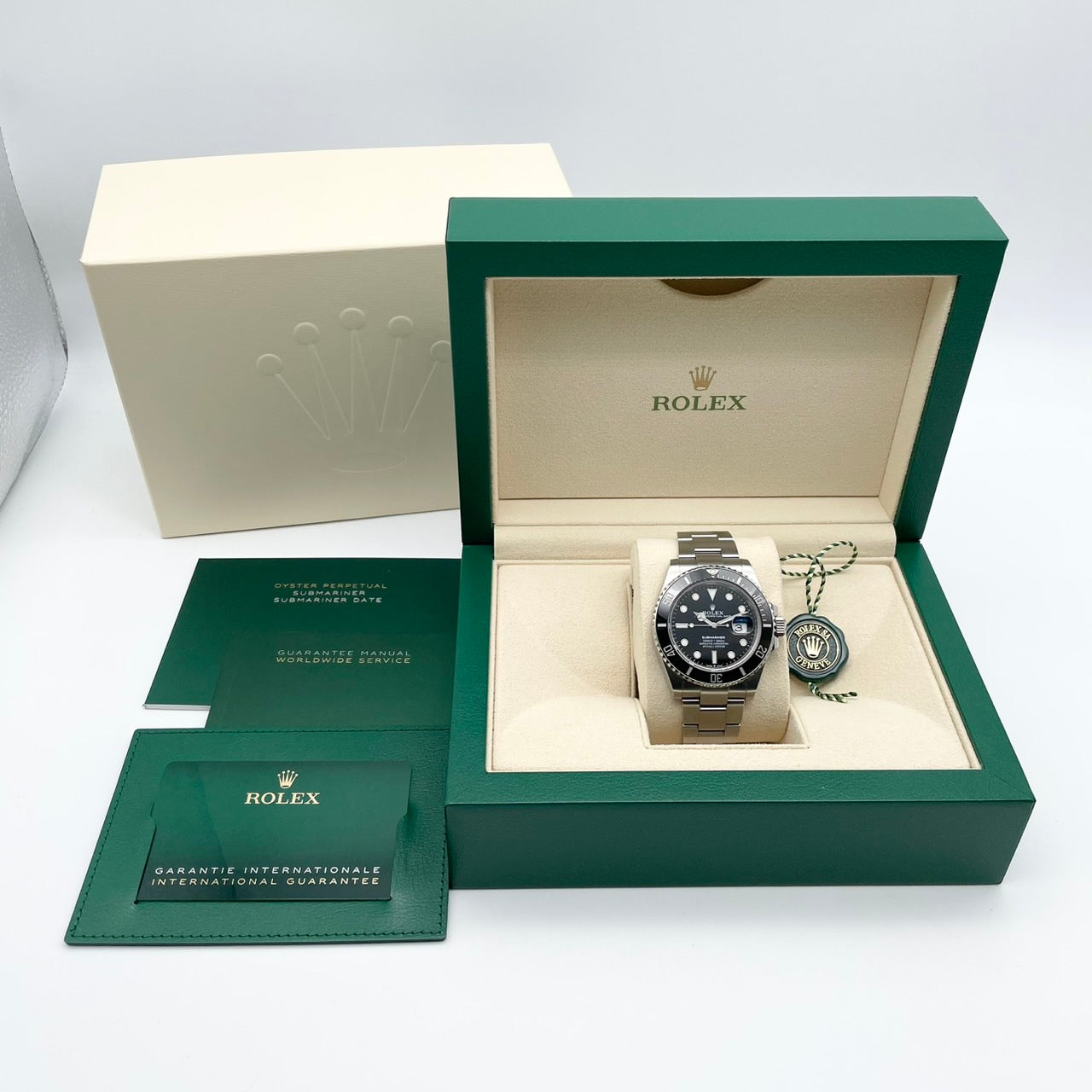 プレオウンド ロレックス サブマリーナデイト 126610LN ブラック 41mm