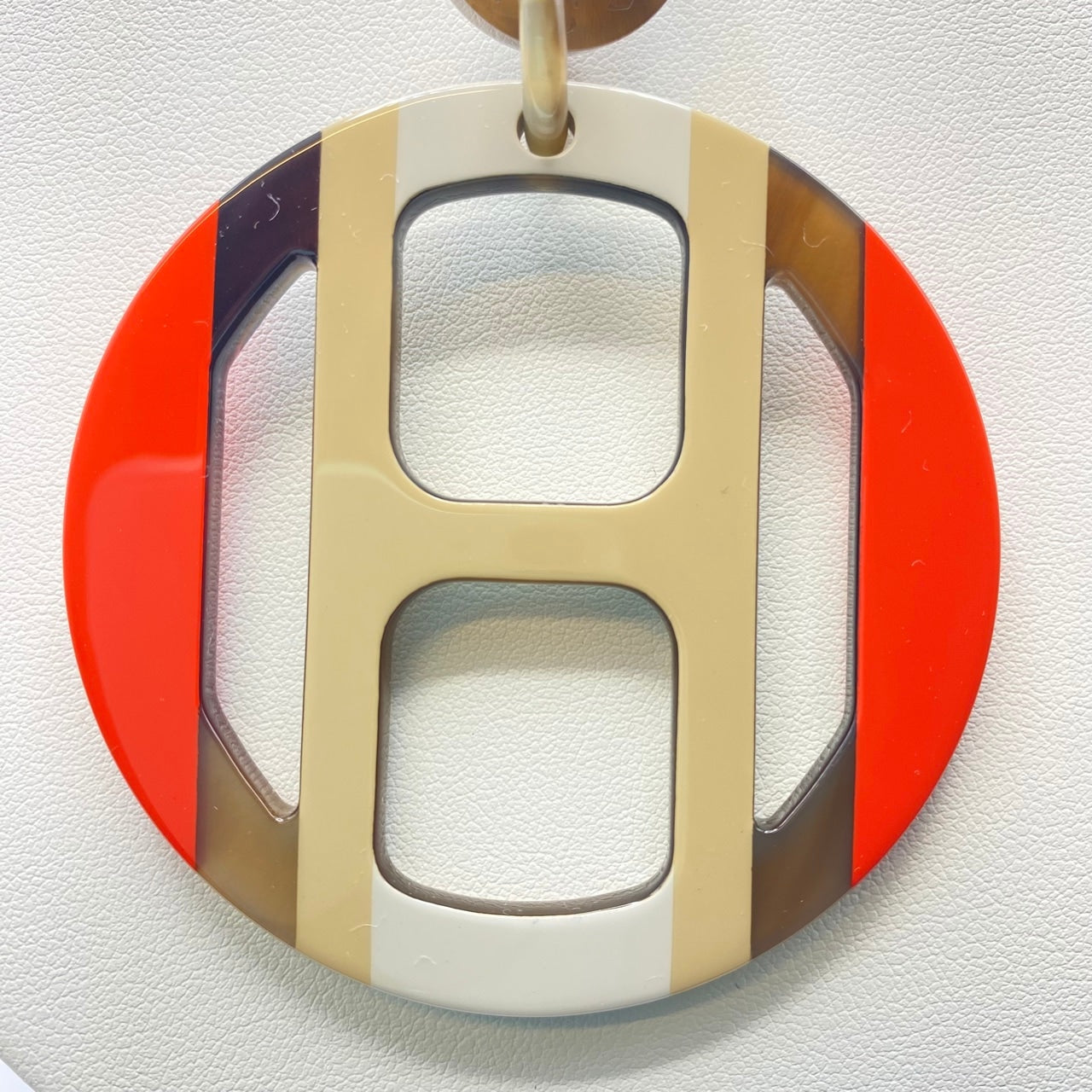 Hermes H Equipe 水牛角漆吊坠