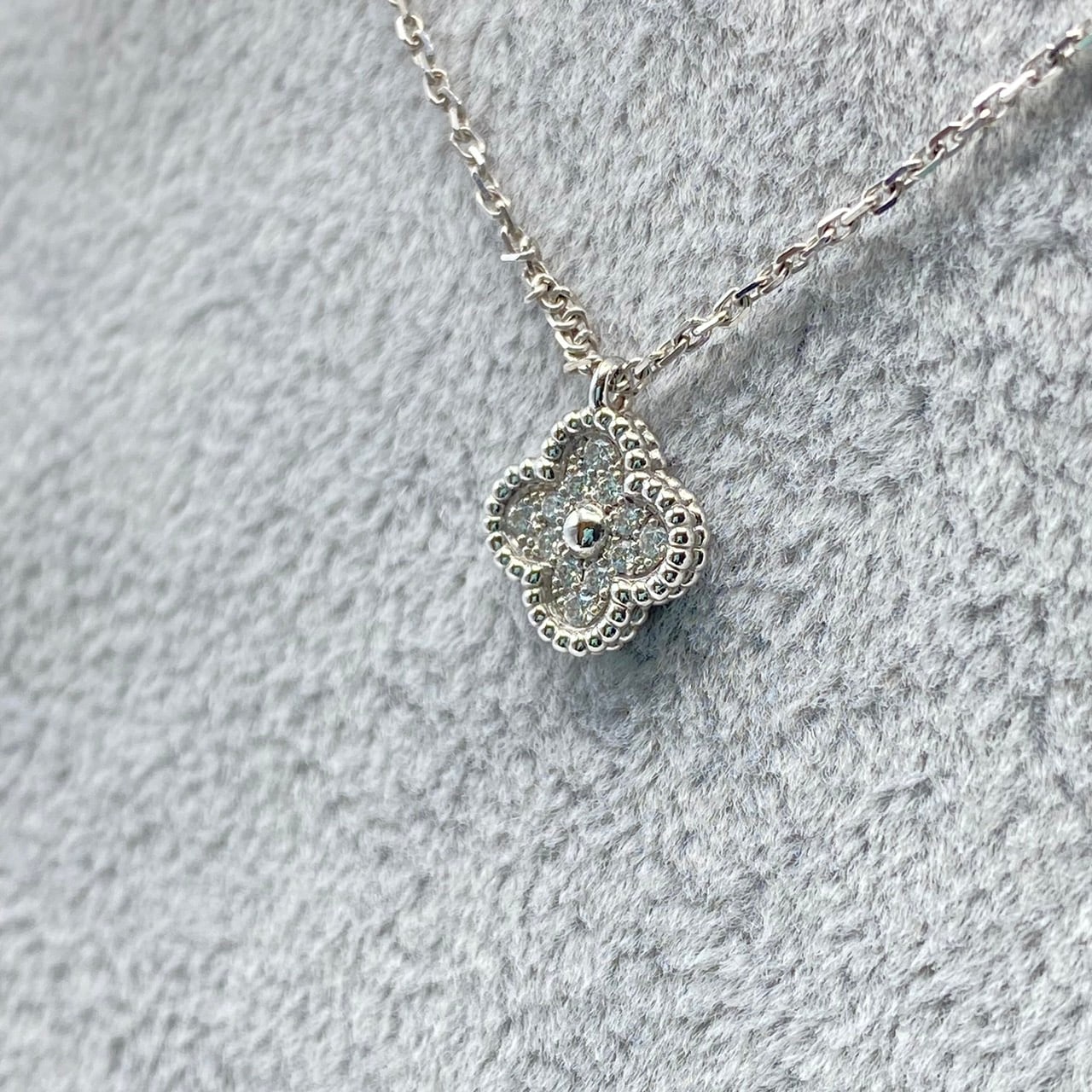 二手Van Cleef＆Arpels Sweet Alhambra VCAR085900白金钻石