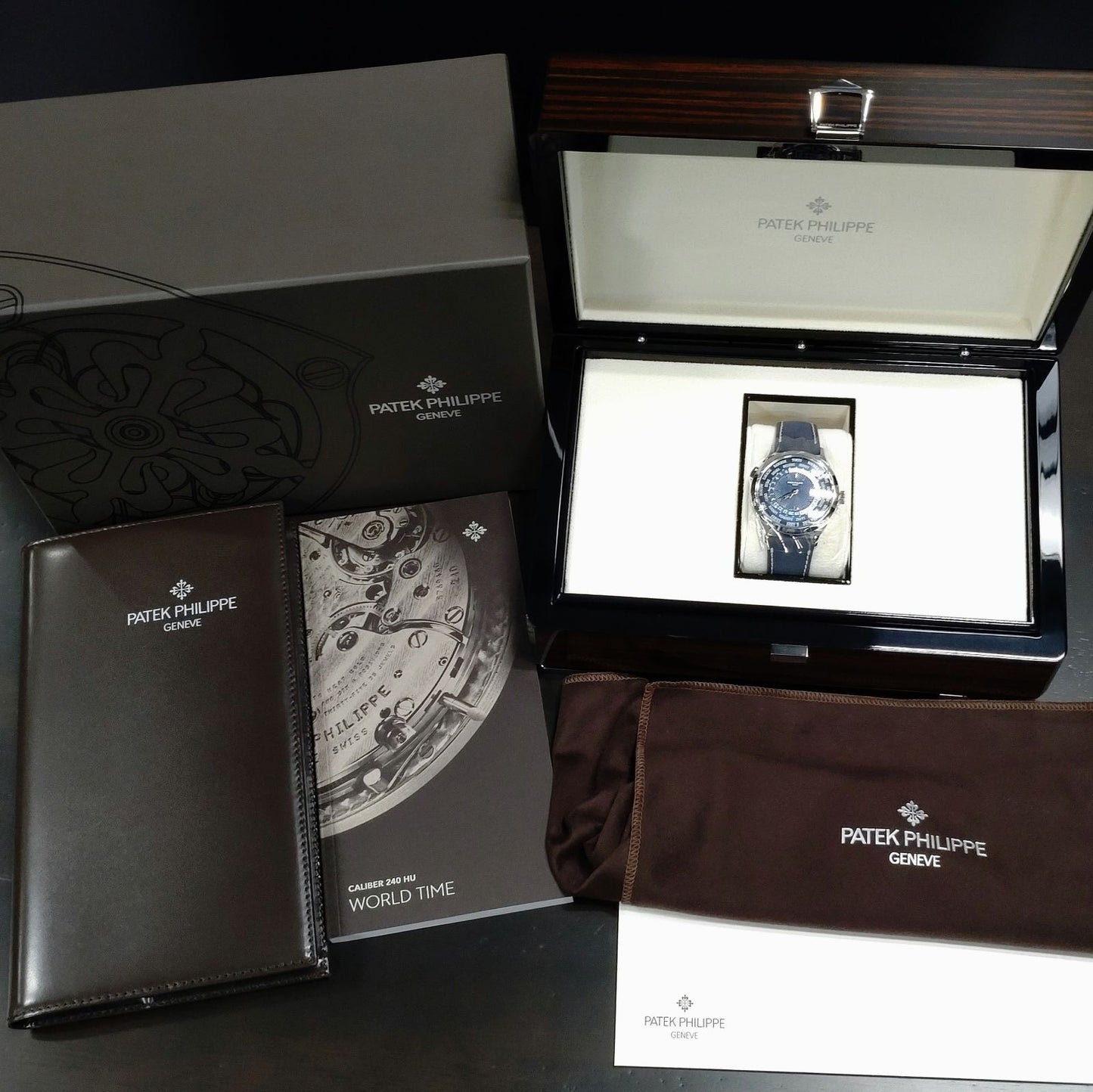 Pre-Owned Patek Philippe Complication World Time 5230P-001