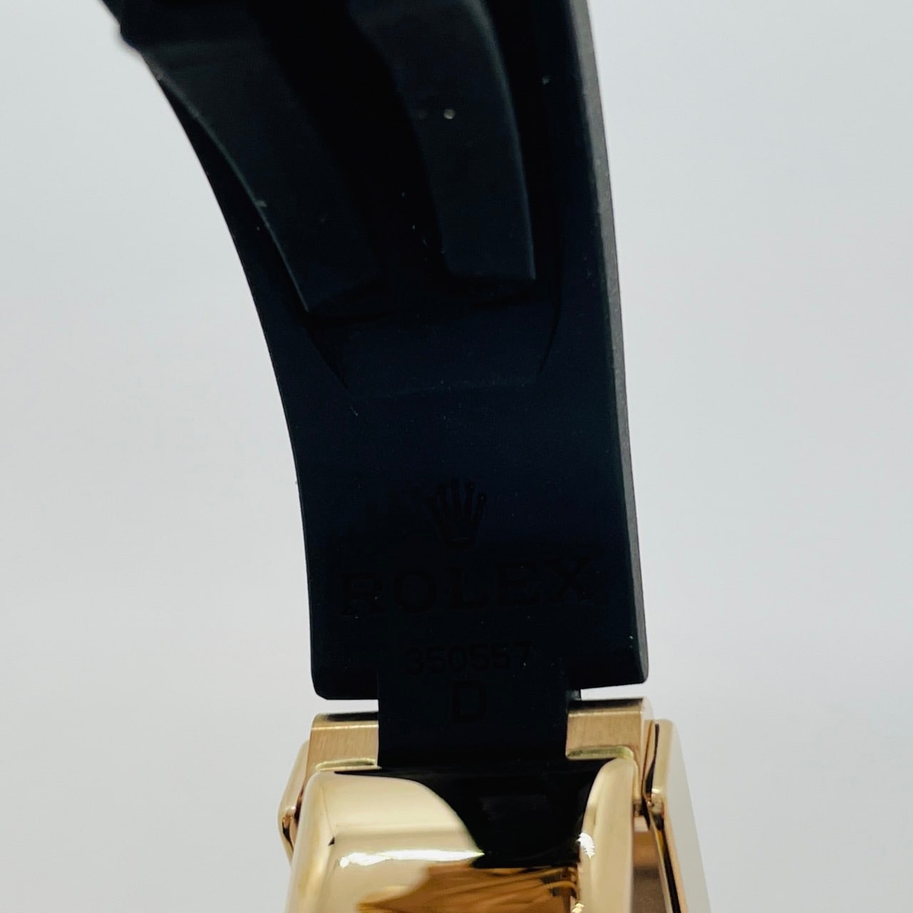 사전 소유의 롤렉스 yachtmaster 37 268655 블랙
