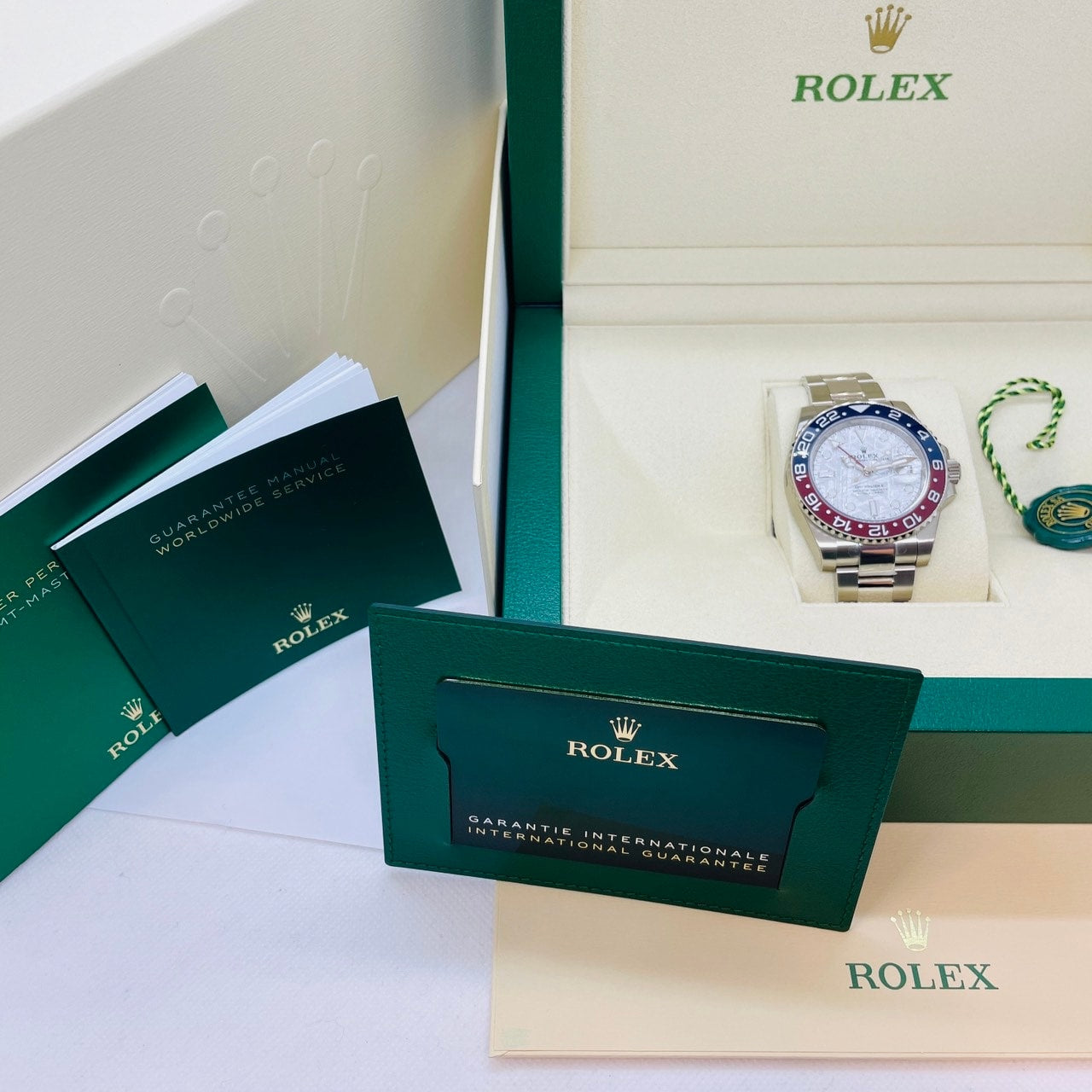 Pre-Owned Rolex GMT Master II 126719BLRO Oyster Bracelet Meteorite White Gold