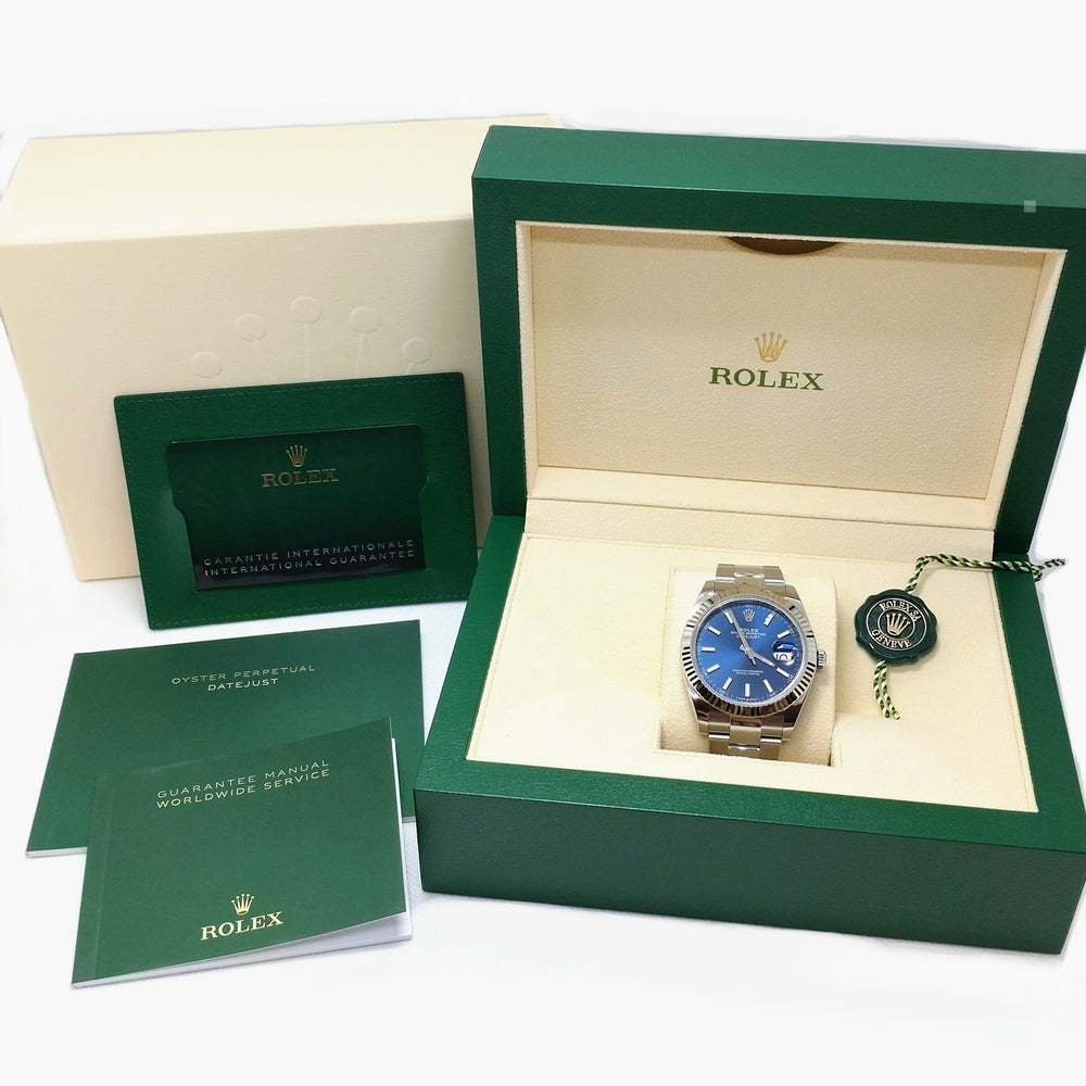 Pre-Owned Rolex Datejust 126334 Fluted motif Oyster bracelet Bright blue