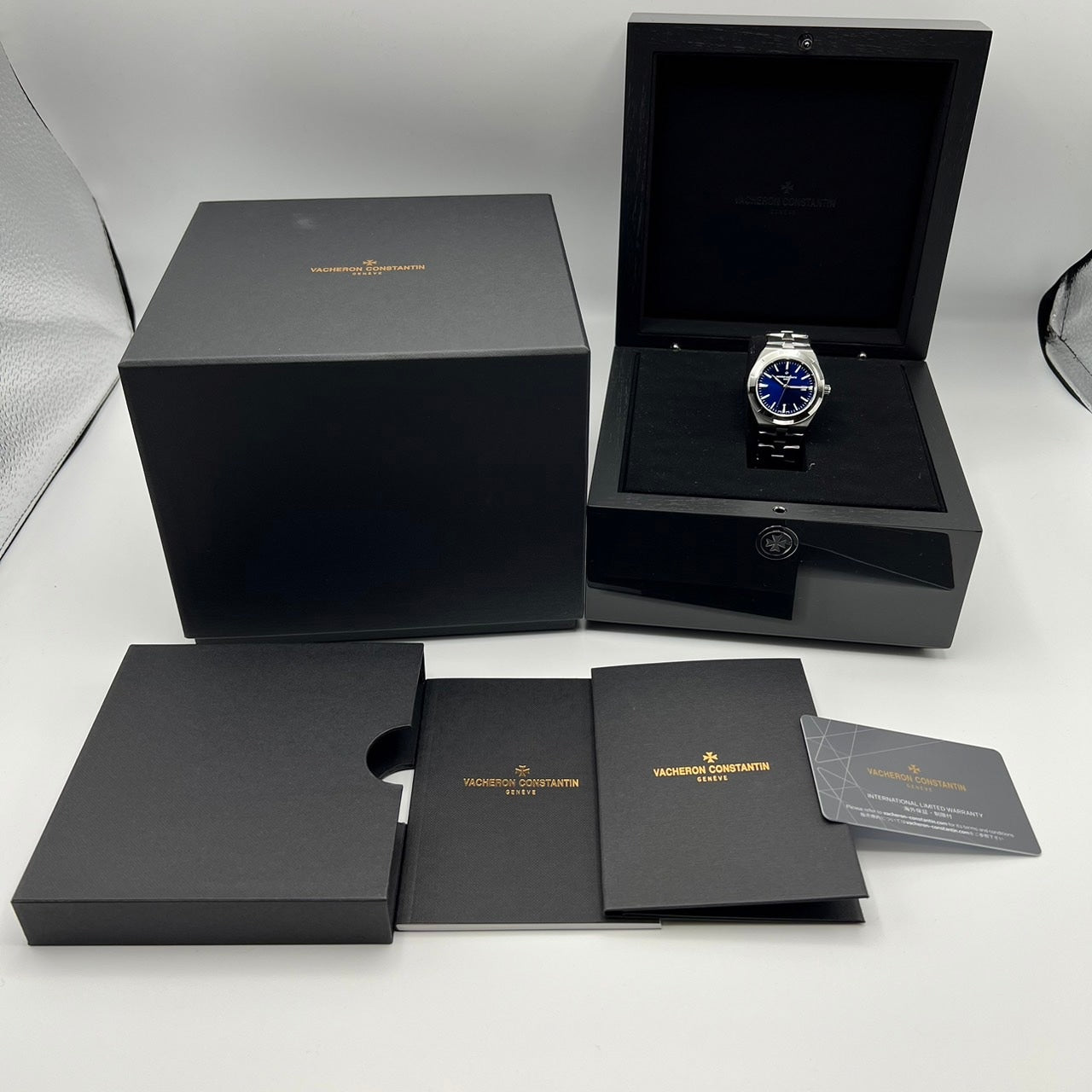 [新2023] Vacheron Constantin海外自動4600V/200A-B980 34.5mm