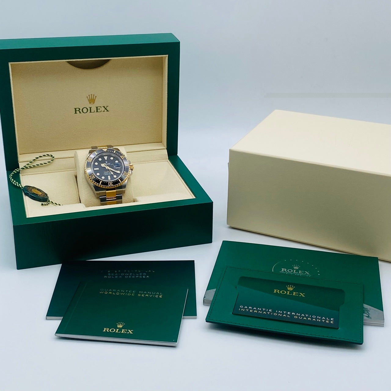 사전 소유 롤렉스 바다 거주자 126603 블랙 43mm