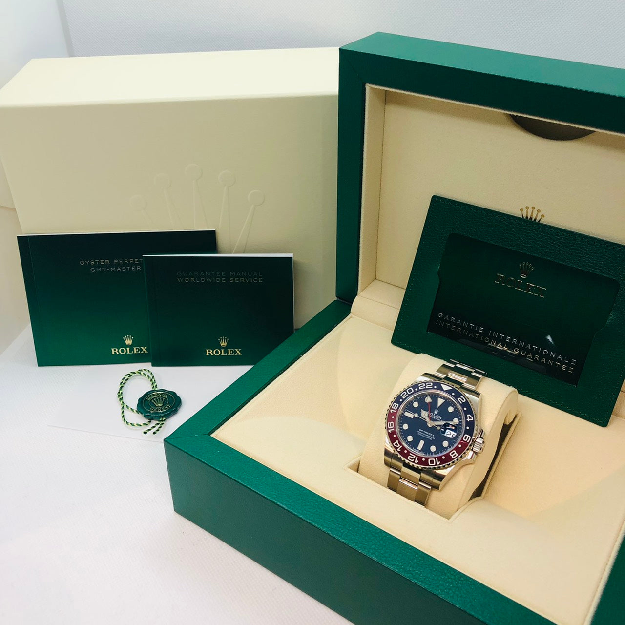 사전 소유 롤렉스 GMT 마스터 II 126719Blro 굴 팔찌 블루 화이트 골드