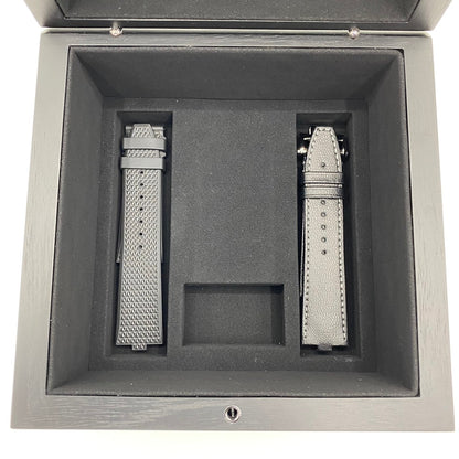 江诗丹顿纵横四海 5500V/110A-B686 银 42.5mm