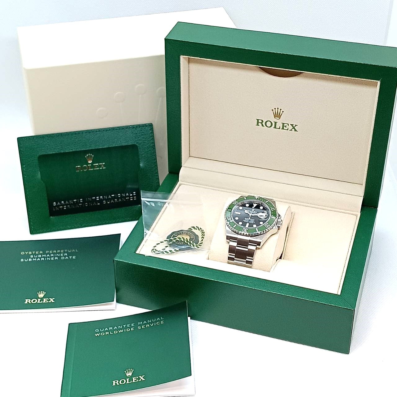 Pre-Owned Rolex Submariner Date 126610LV Oyster Bracelet Black Green
