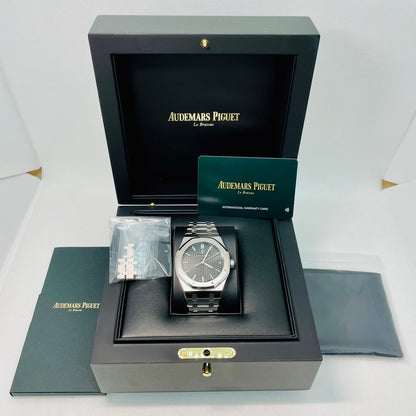 사전 소유의 Audemars Piguet Royal Oak Black 15500st.oo.1220st.03