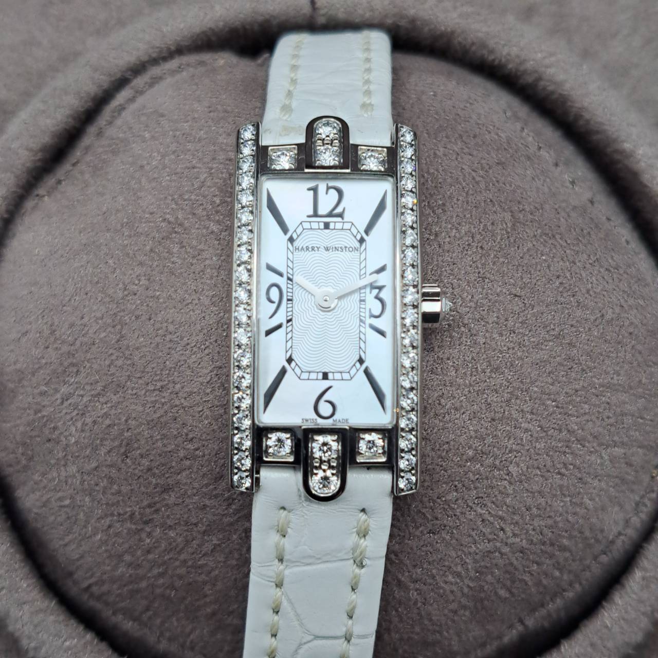 二手Harry Winston Avenue AVCQHM16WW024白色壳32mm