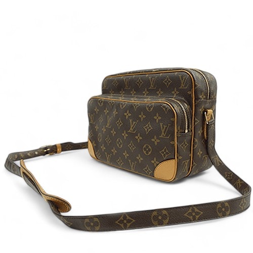 Pre-Owned Louis Vuitton Nile M45244 Shoulder Bag