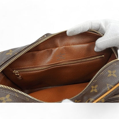 Pre-Owned Louis Vuitton Nile M45244 Shoulder Bag