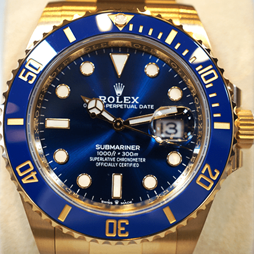 Pre-Owned Rolex Submariner Date 126618LB Blue