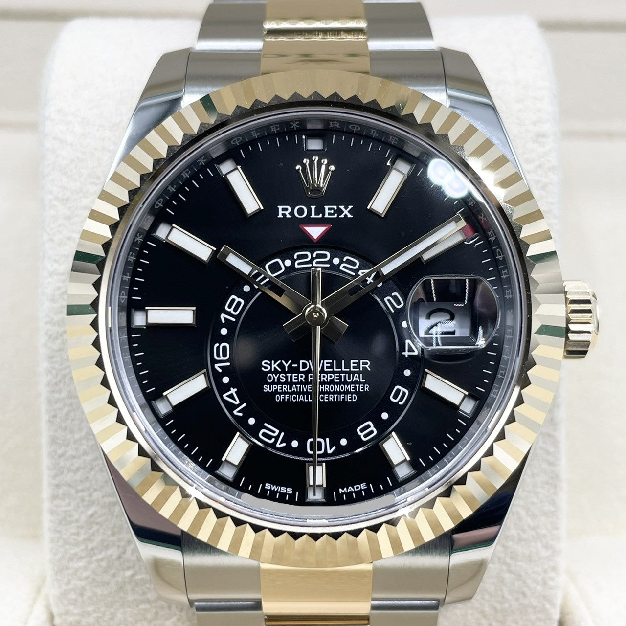 プレオウンド ロレックス スカイドゥエラー 326933 オイスターブレスレット ブラック 42mm