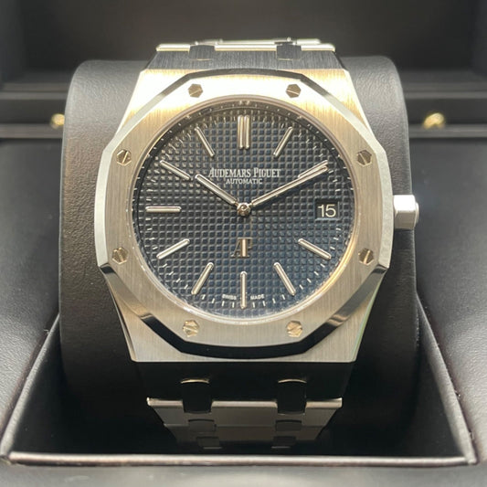 Pre-Owned Audemars Piguet Royal Oak "Jumbo" Extra Sin 15202ST.OO.1240ST.01 Blue 39mm
