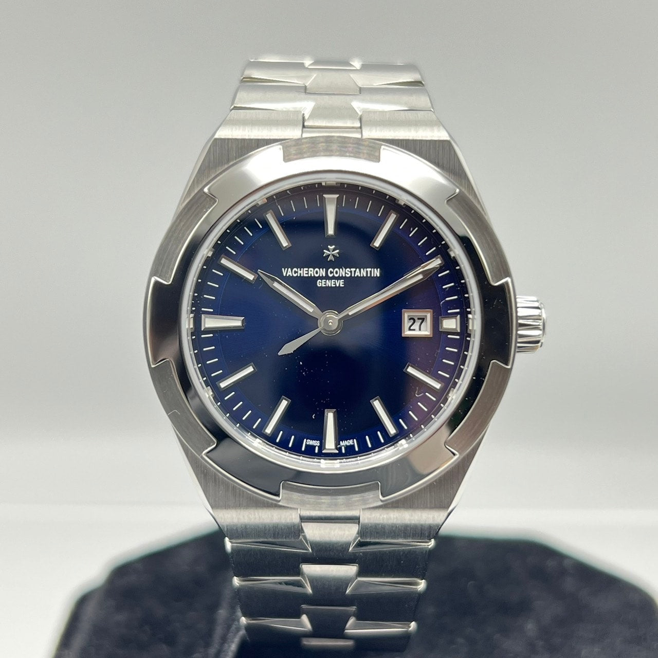 [新2023] Vacheron Constantin海外自動4600V/200A-B980 34.5mm