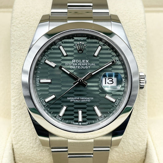 사전 소유 롤렉스 데이트 주목 126300 플루트 모티프 민트 녹색 굴 팔찌 41mm
