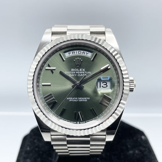 プレオウンド ロレックス デイデイト 228239 ホワイトゴールド オリーブグリーン　ローマン 40mm