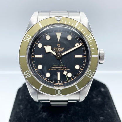 チューダー ブラックベイ 79230G ブラック 41mm