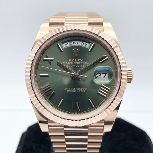 プレオウンド ロレックス デイデイト 228235 エバーローズゴールド オリーブグリーン ローマン 40mm