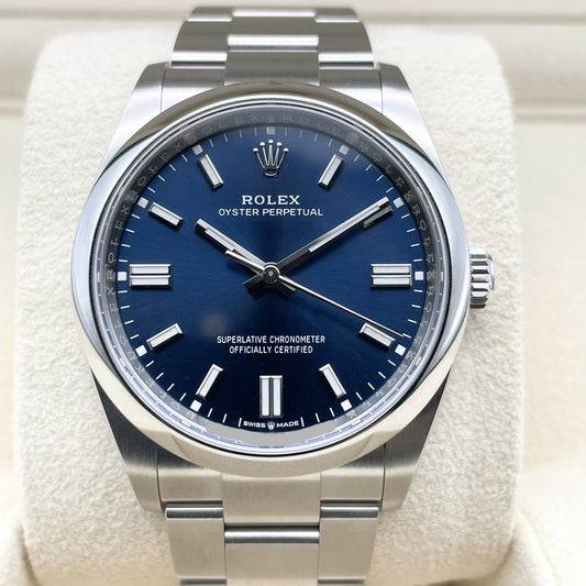 劳力士 Oyster Perpetual 126000 Oyster 表带 亮蓝色 36 毫米