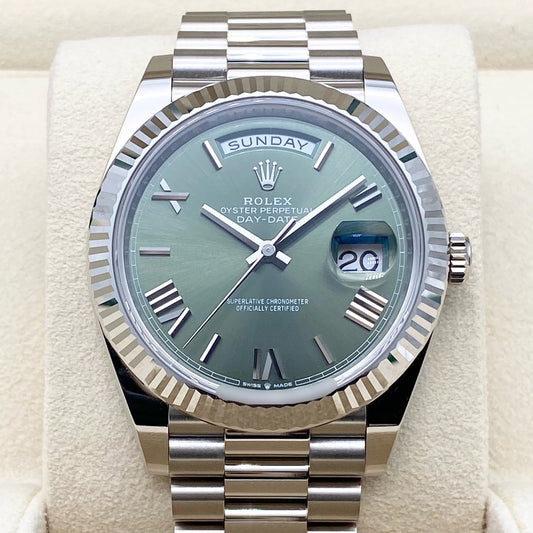 プレオウンド ロレックス デイデイト 228239 ホワイトゴールド オリーブグリーン　ローマン 40mm