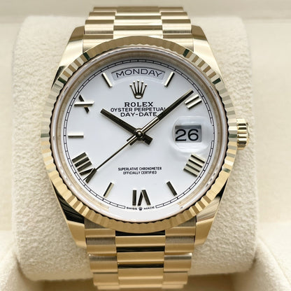 プレオウンド ロレックス デイデイト 128238 ホワイト 36mm