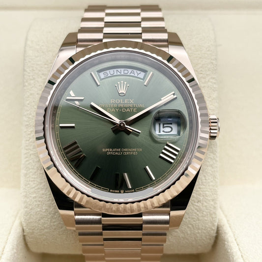 プレオウンド ロレックス デイデイト 228235 オリーブグリーン 40mm