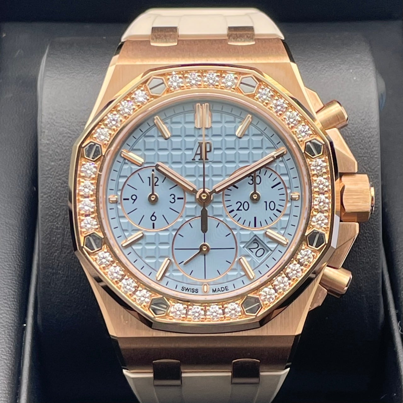 プレオウンド オーデマピゲ ロイヤルオークオフショア 26231OR.ZZ.A085CA.01 ライトブルー ピンクゴールド 37mm