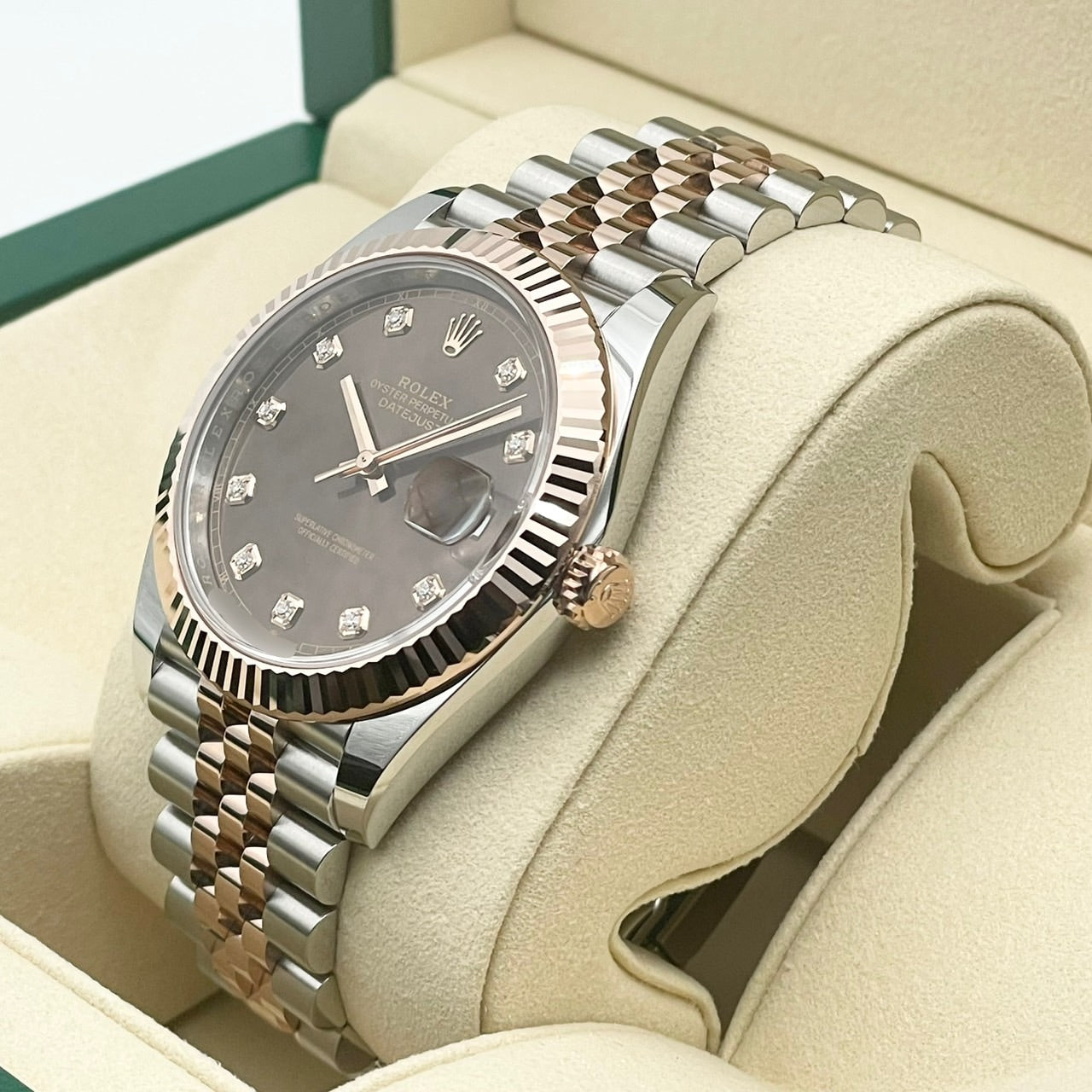 プレオウンド ロレックス デイトジャスト 126331 チョコレート ジュビリーブレス 41mm