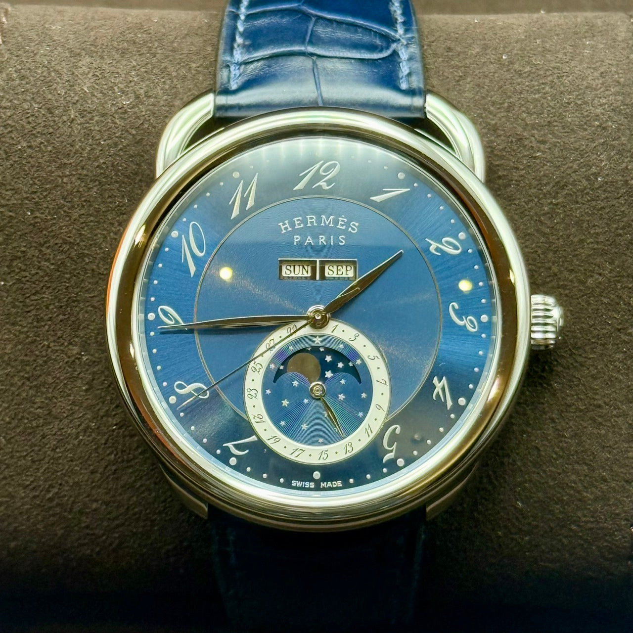 プレオウンド エルメス アルソー グランドリュンヌ W053222WW00 43mm